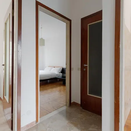 Guesthost - Charming Navigli! Functional Апартаменты *