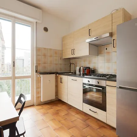 Апартаменты Guesthost - Charming Navigli! Functional