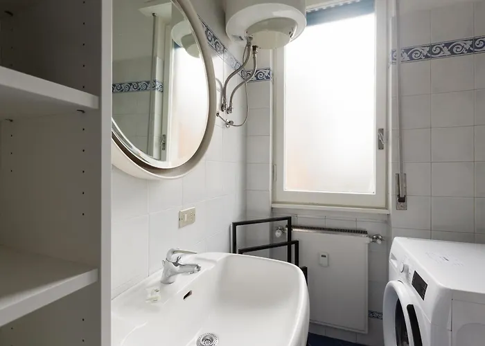Lejlighed Guesthost - Charming Navigli! Functional Milano