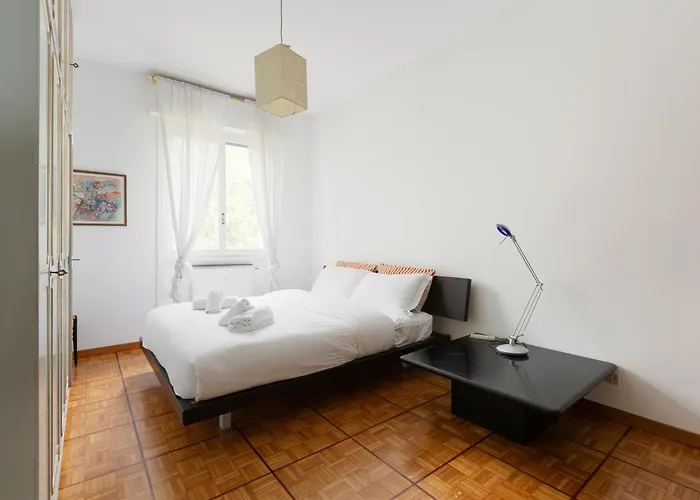 Lejlighed Guesthost - Charming Navigli! Functional *